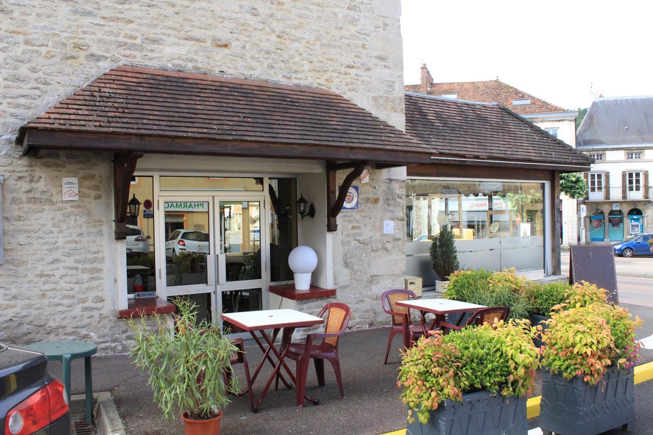 Hotel De La Poste Pouilly-en-Auxois Buitenkant foto